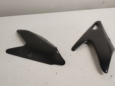 COPPIA FIANCHETTI ANTERIORI   MV AGUSTA BRUTALE 910 R ANNI 2006 2007 2009