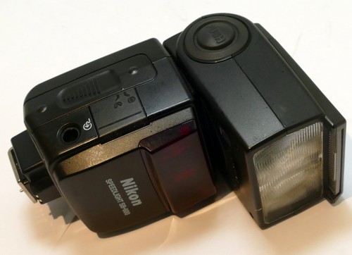 Nikon 600 speedlight flash - speedlight,