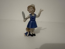 Statuina Royal Copenhagen in porcellana modello Ida’s Flowers