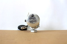 Avet SX 5.3:1 Lever Drag  Conventional Silver Fishing  Reel/Made in USA GOOD CON