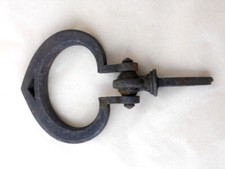 ANTICO BATTENTE IN FERRO -