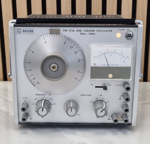 Philips 5126 sine square - pm,