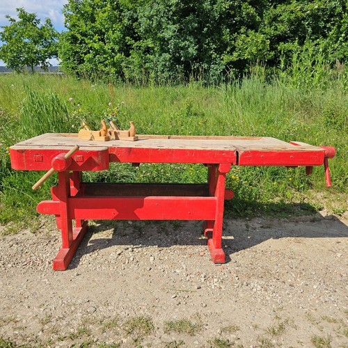 Antico rustico rustico rosso