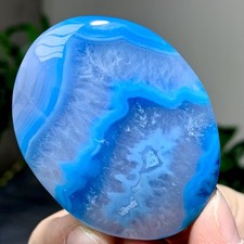 Pezzi di cristallo agata blu