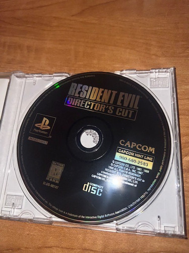 Resident evil director cut - evil,