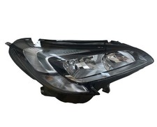 Faro Anteriore Con Luce Diurna