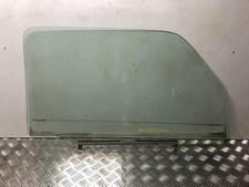 Vetro anteriore sinistro