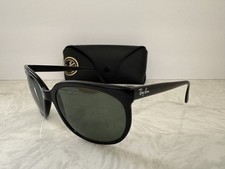 Occhiali da sole vintage