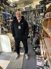 Tuta da pesca Maver nera tutto in uno GRANDE nuova spedizione gratuita