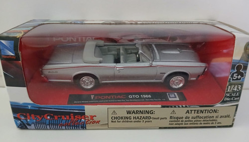 Die cast pontiac gto - cast,