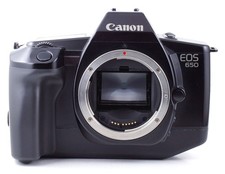 Corpo reflex analogica reflex Canon EOS 650 con coperchio scocca
