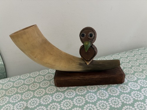 Vintage bakelite nut - nut, bird