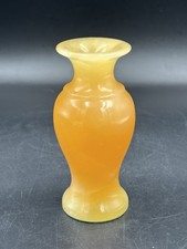 Vaso di fiori in onice vintage