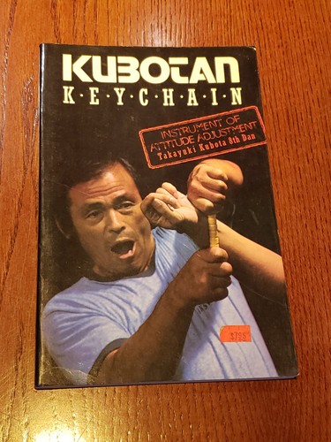 Kubotan keychain instrument - keychain:,