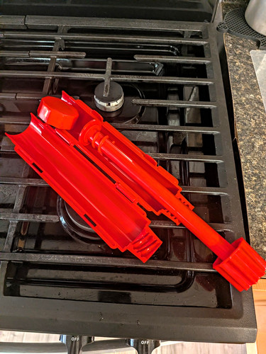 Red sushi roll maker - sushi, maker.