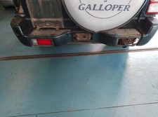 PARAURTI POSTERIORE COMPLETO PER HYUNDAI Galloper 1° Serie D4BH (98>02)