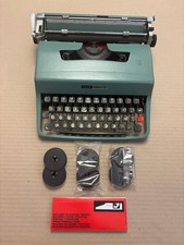 Macchina da scrivere Olivetti