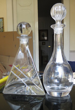 Coppia Di Bottiglie con Tappo