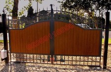 NUOVI CANCELLI VIALETTO IN