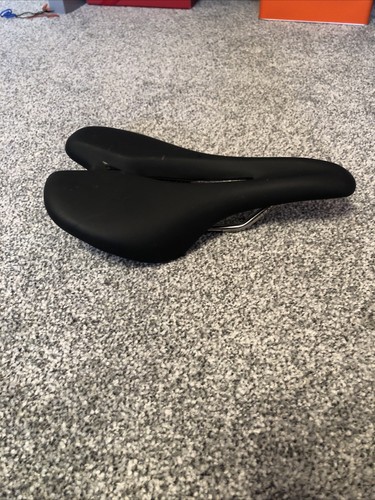 Sella binario shortfit flow - binario,