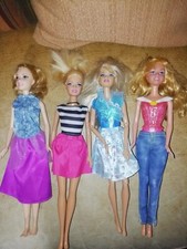 Lotto 4 Bambole Barbie