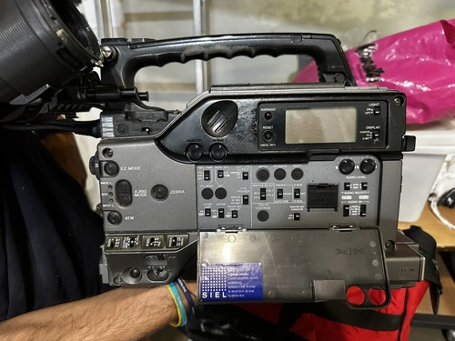 Camcorder sony dsr 300p - sony, dsr-300p
