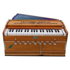 HARMONICA STANDRAD HARMONIUM 9