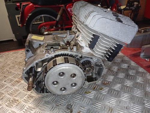 Blocco motore benelli - blocco,