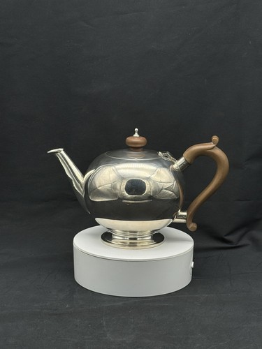 Antique 1937 peter - antique, guille