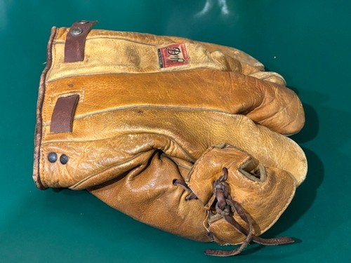 Vintage 333 baseball - baseball, glove