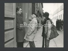 UGO TOGNAZZI MARIO MONICELLI E SILVIA DIONISIO RIPRESE DEL FILM AMICI MIEI 1975