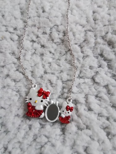 Collana con ciondolo sanrio - ciondolo,