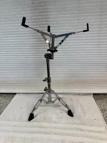 Supporto rullante - , a