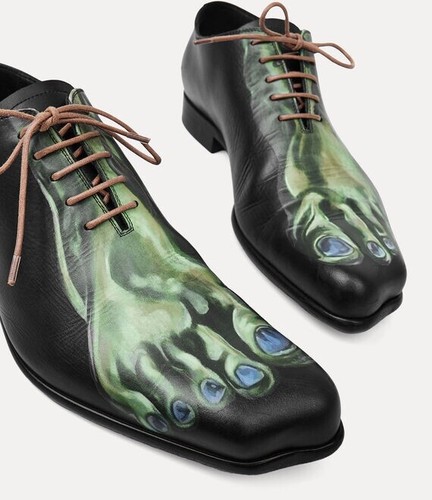Nuova scarpa vivienne - nuova,