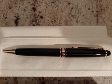 penna a sfera  montblanc meisterstuck classique rose-gold coated Mod. M23888