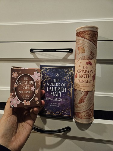 Fairyloot november items - fairyloot,