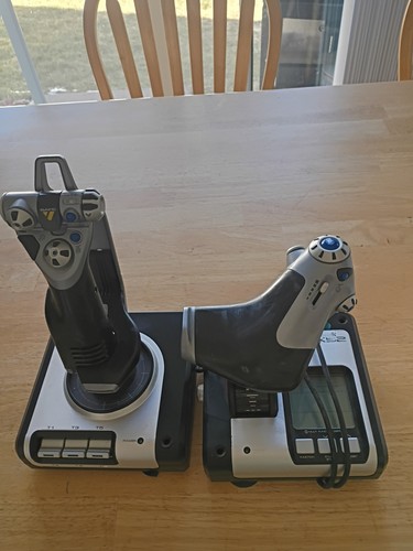 Logitech saitek x52 flight - logitech,