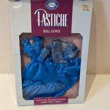 Vestiti Pastiche Outfit -