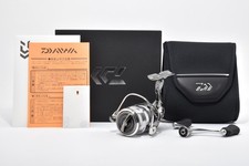 Daiwa 22 Exist Litri 2500S-DH