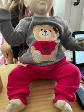 Tuta felpata neonata