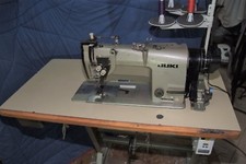 MACCHINA DA CUCIRE INDUSTRIALE  JUKI DUE AGHI SDOPPIABILI . E GARANZIA
