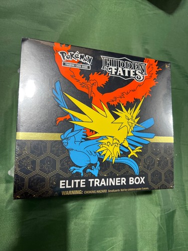 Hidden fates elite - trainer, box