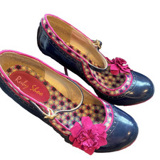 Scarpe con tacco e cinturino