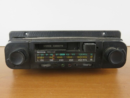 Vecchia autoradio stereo - vecchia,