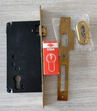 Serratura Cisa 52621 E60 F22 da incasso con Rullo completa di cilindro 60 mm