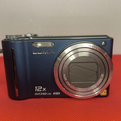 Fotocamera digitale compatta