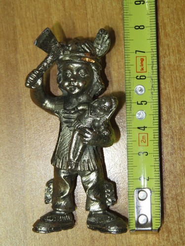 Vecchio soldatino metallo - in,