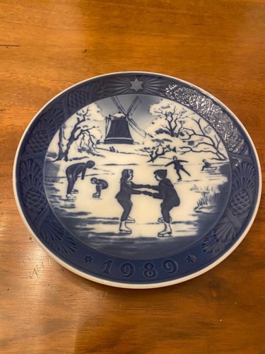 Royal copenhagen piatto - piatto, 1989