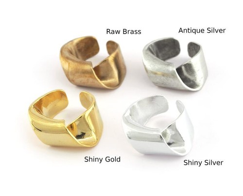 Anello avvolto regolabile