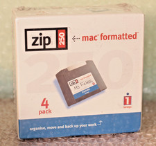 1 sealed pack x4 iomega ZIP